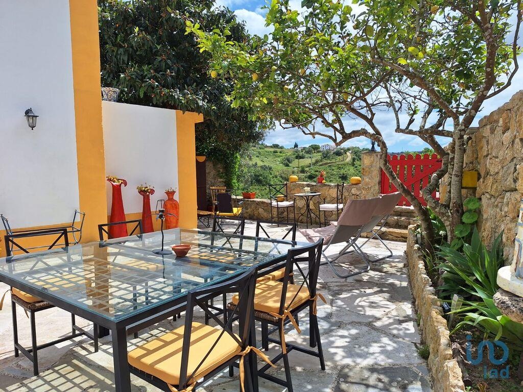 House in Mafra - view 1