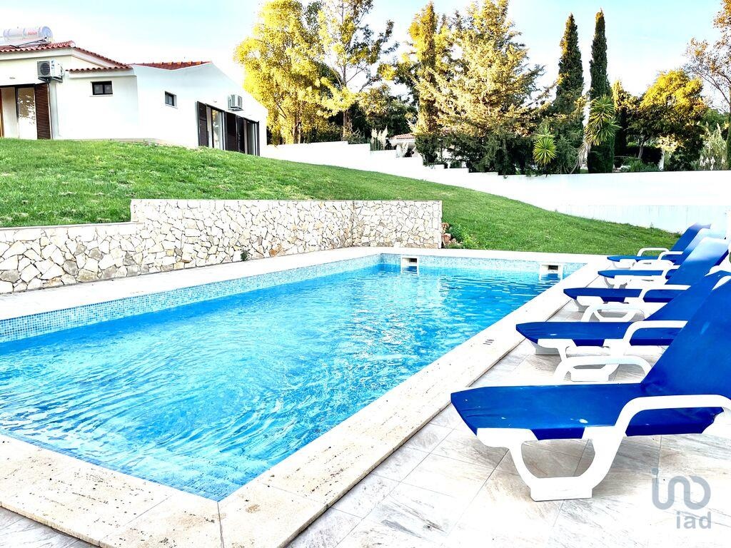 House in Correeira - view 1
