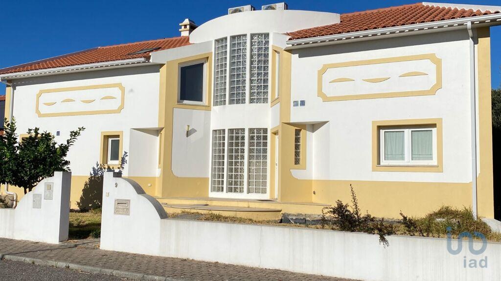 House in Constancia - view 1