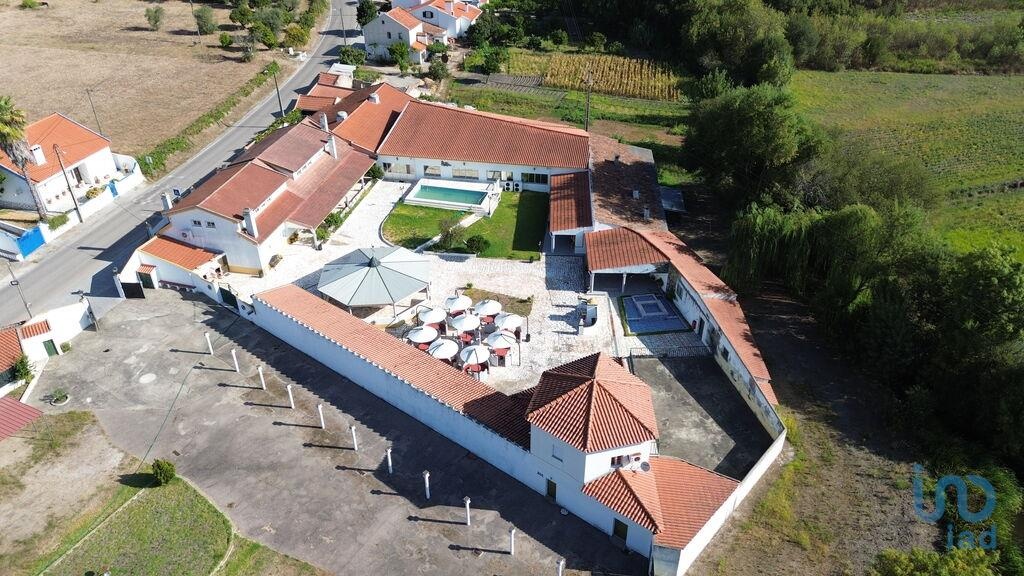 House in Gaviao - view 1