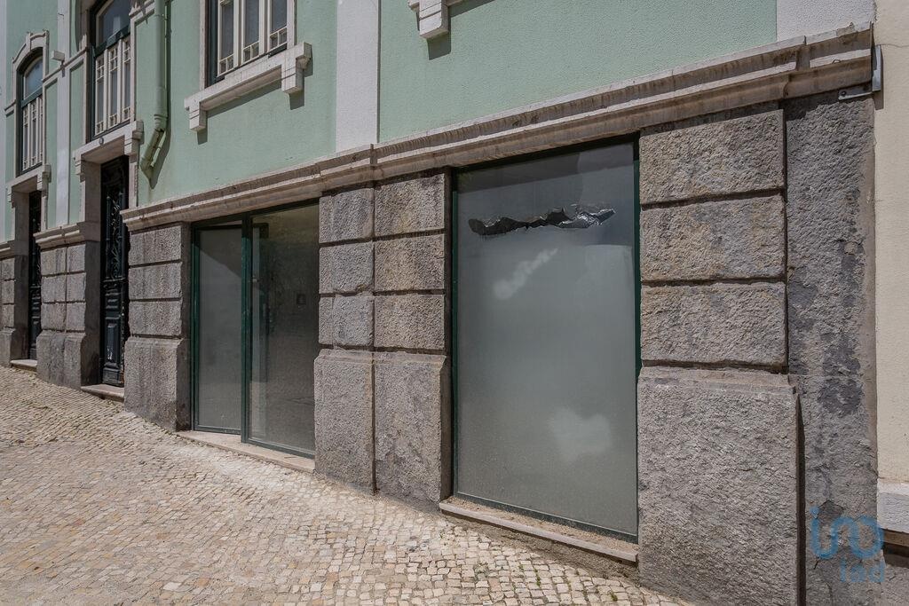 House in Lisbon - view 1