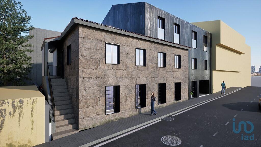 House in Penafiel - view 1