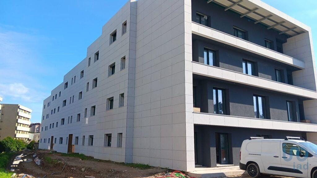Apartment in Vila Nova de Gaia (Santa Marinha) - view 1
