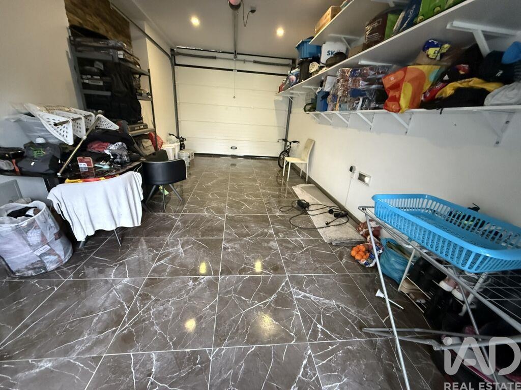 House in Corroios - view 1