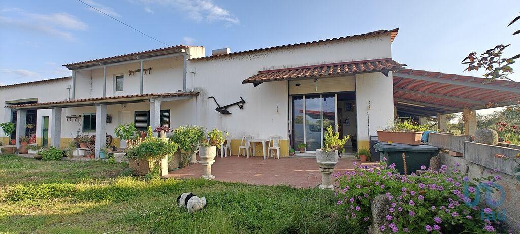 House in Castelo Branco - view 1