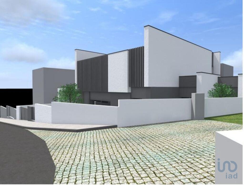 House in Viana do Castelo - view 1