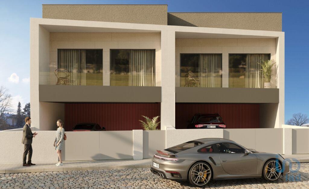 House in Trofa - view 1