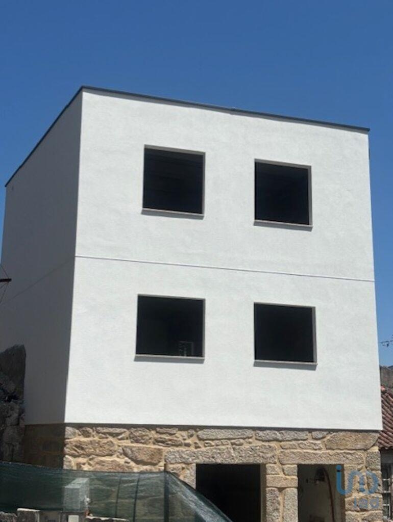 Apartment in Arcos de Valdevez - view 1