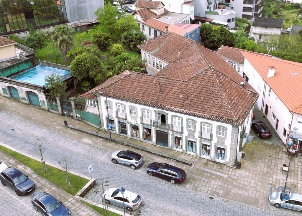 House in Felgueiras - view 1