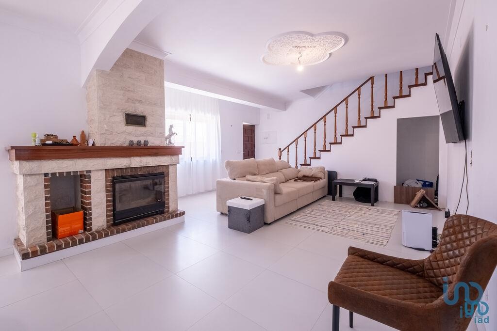 House in Figueira da Foz - view 1