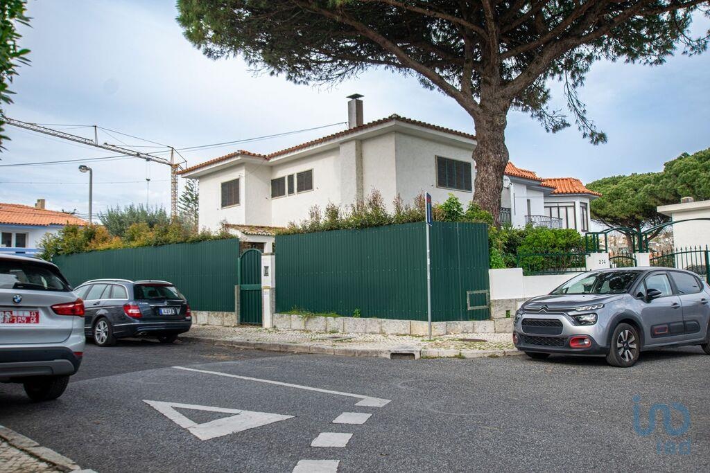 House in Cascais - view 1