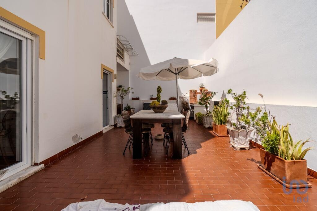 Apartment in Torres Vedras - view 1