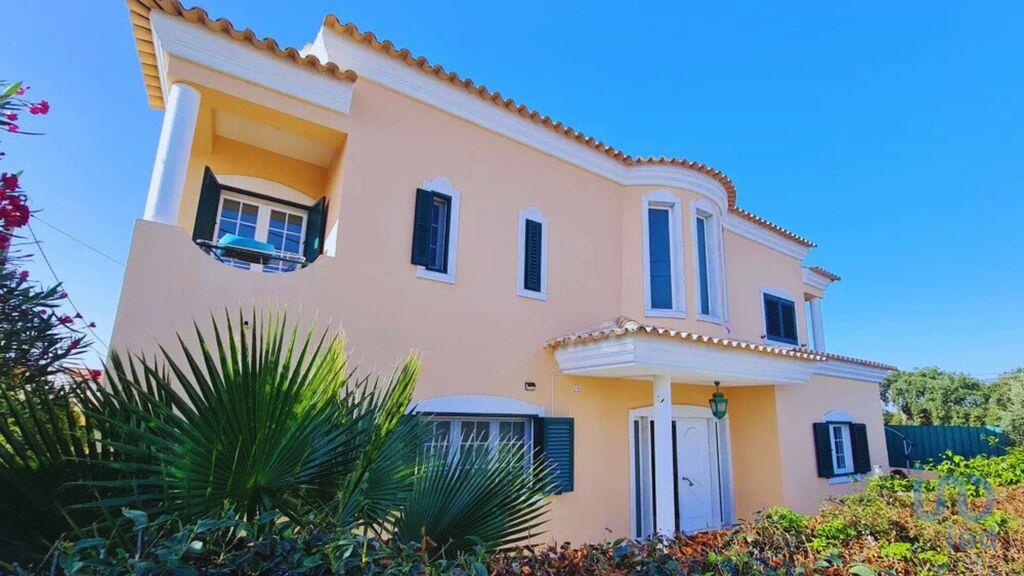 House in Moita - view 1