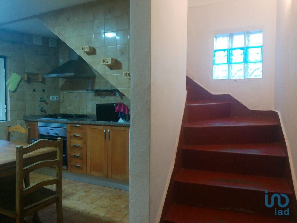 House in Oliveira do Hospital - view 1