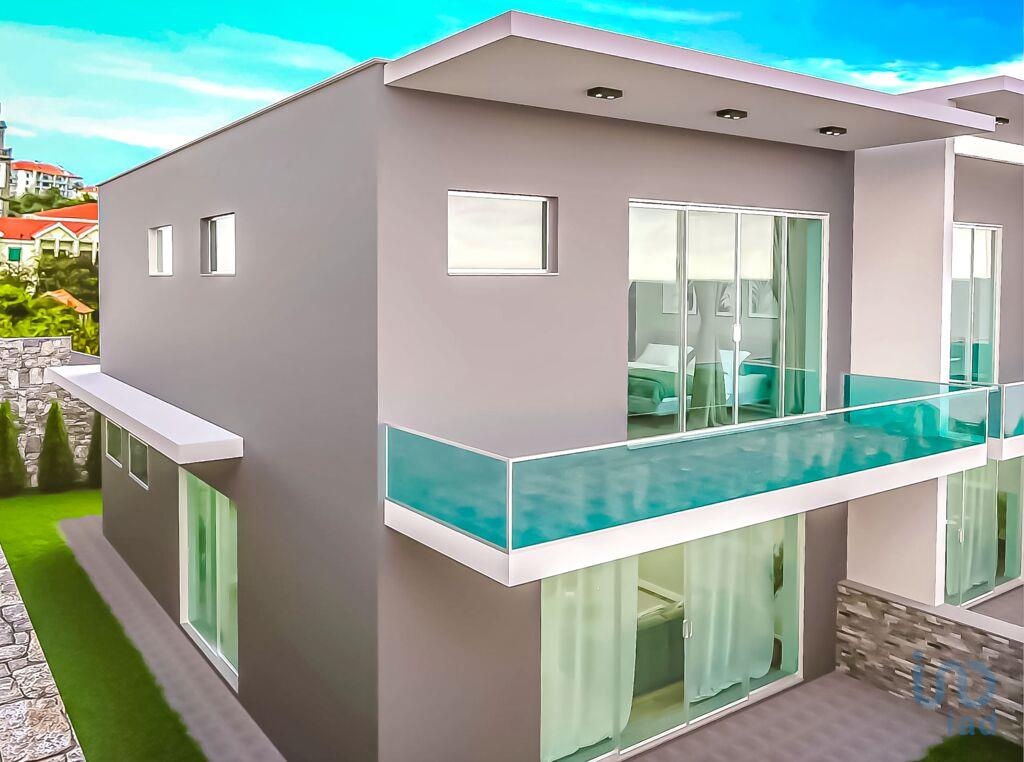 House in Santa Cruz - view 1