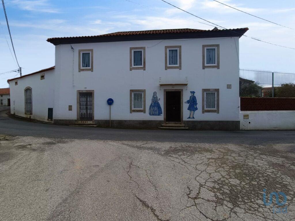 House in Lourinha - view 1