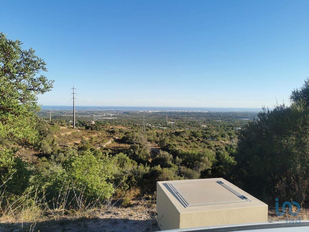 Land in Faro - view 1