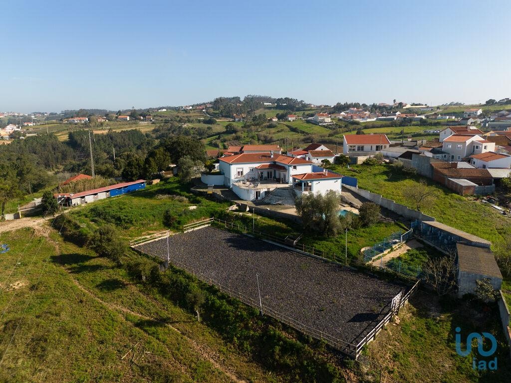 House in Caldas da Rainha - view 1