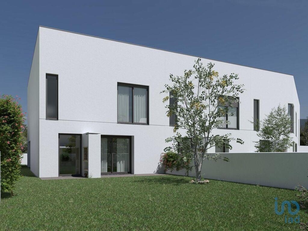 House in Amarante - view 1