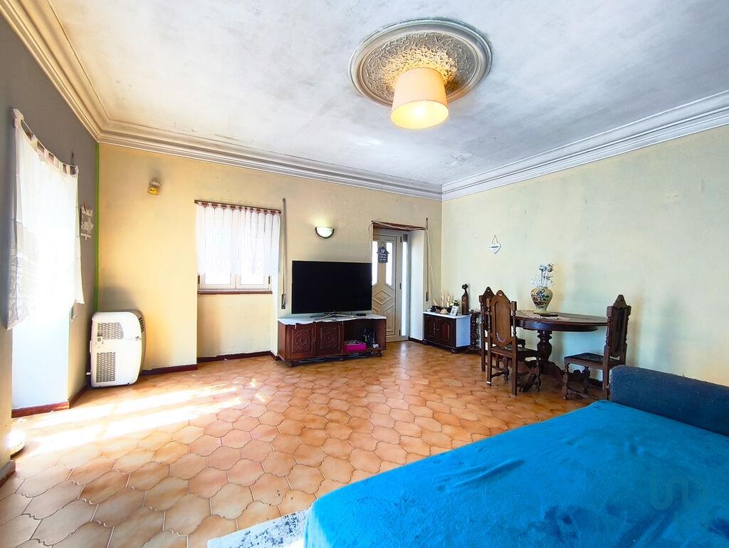 House in Viana do Castelo - view 1