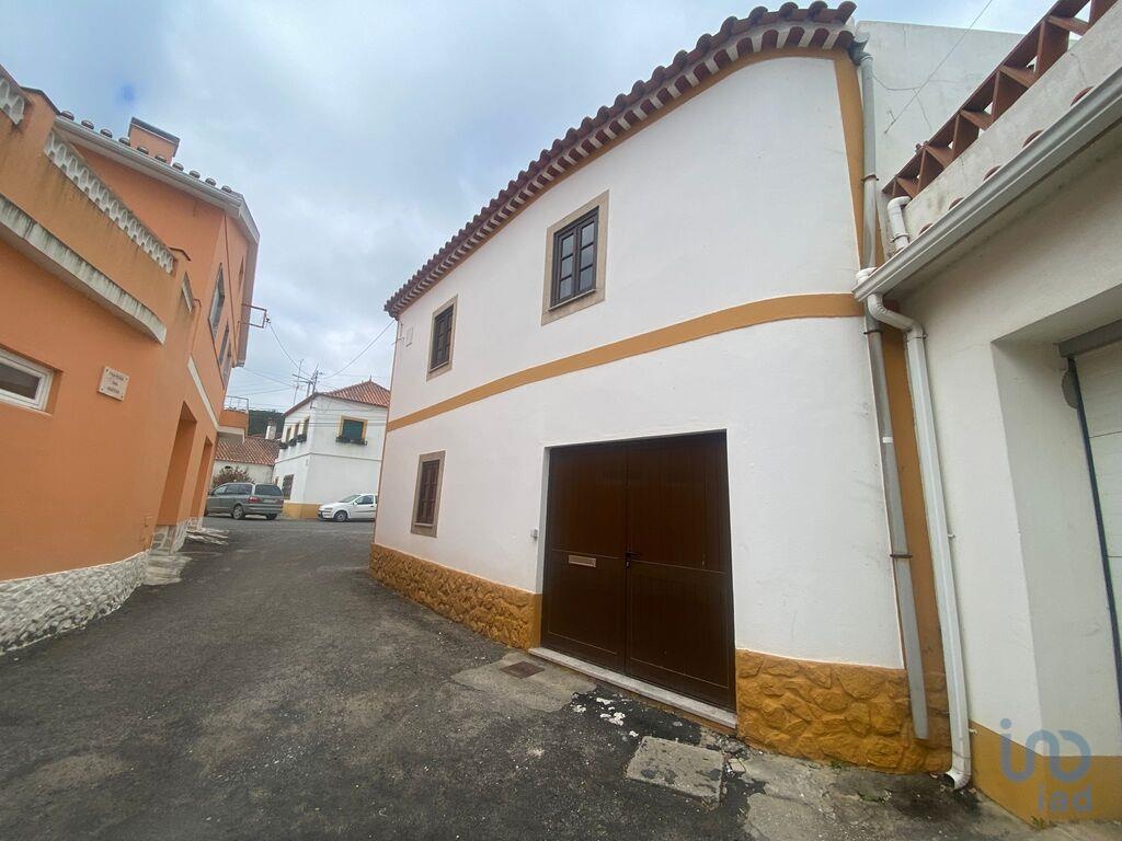 House in Bombarral - view 1