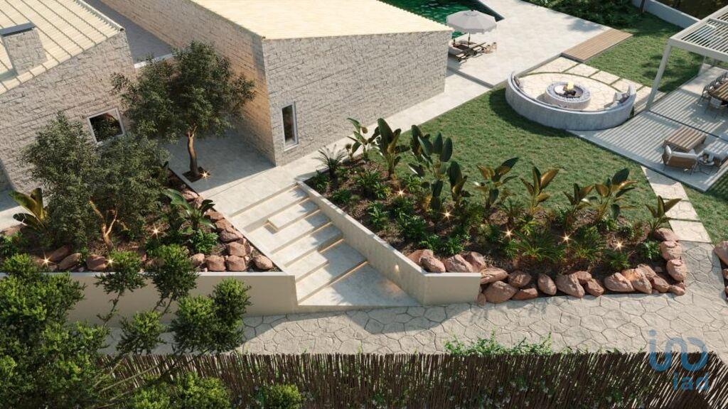 House in Cascais - view 1