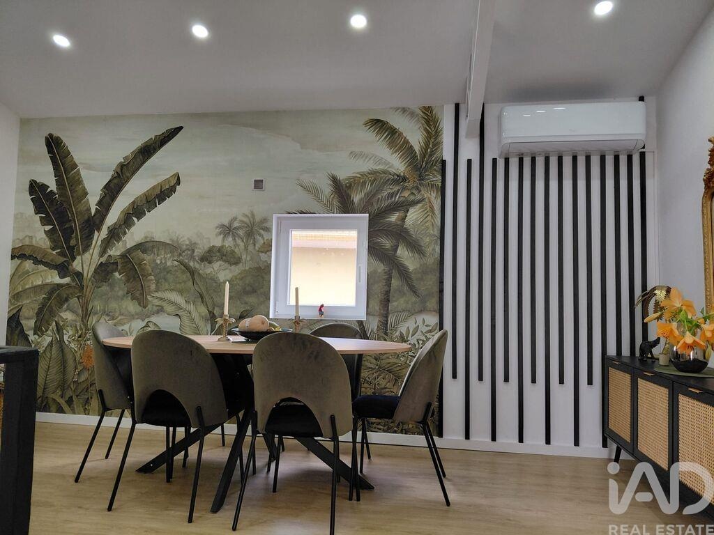 House in Erada - view 1