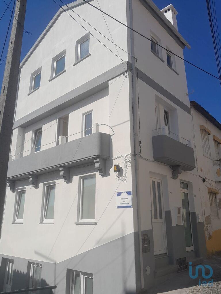 House in Covilha - view 1
