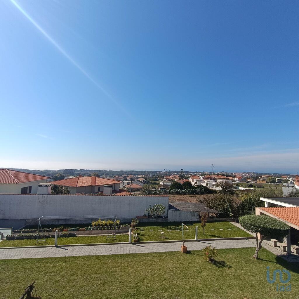 House in Viana do Castelo - view 1