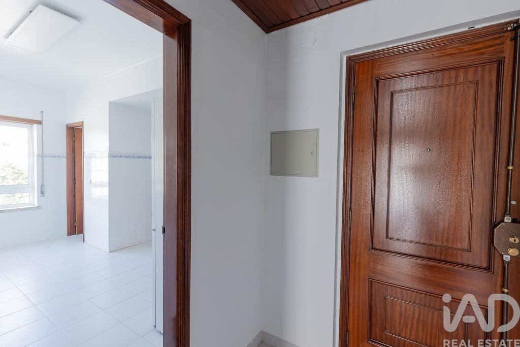 Apartment in Bombarral - view 1