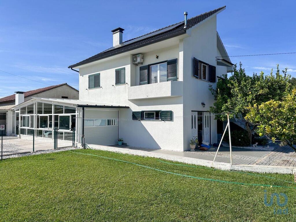 House in Ponte de Lima - view 1