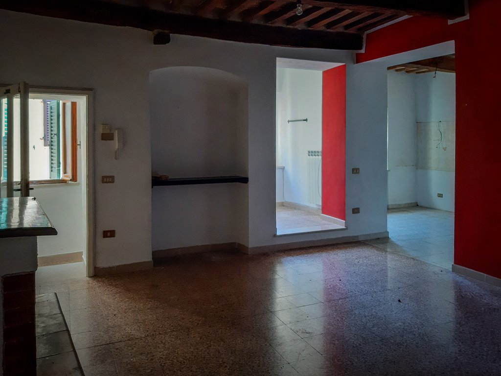 House in Lajatico - view 1