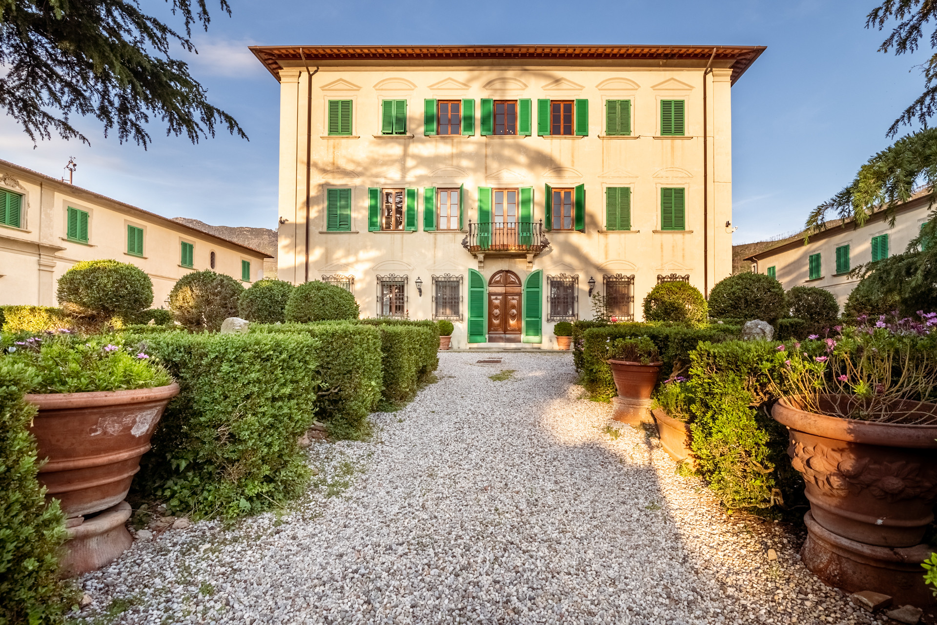 House in Pisa - view 1