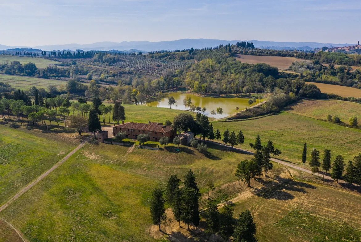 House in Peccioli - view 1