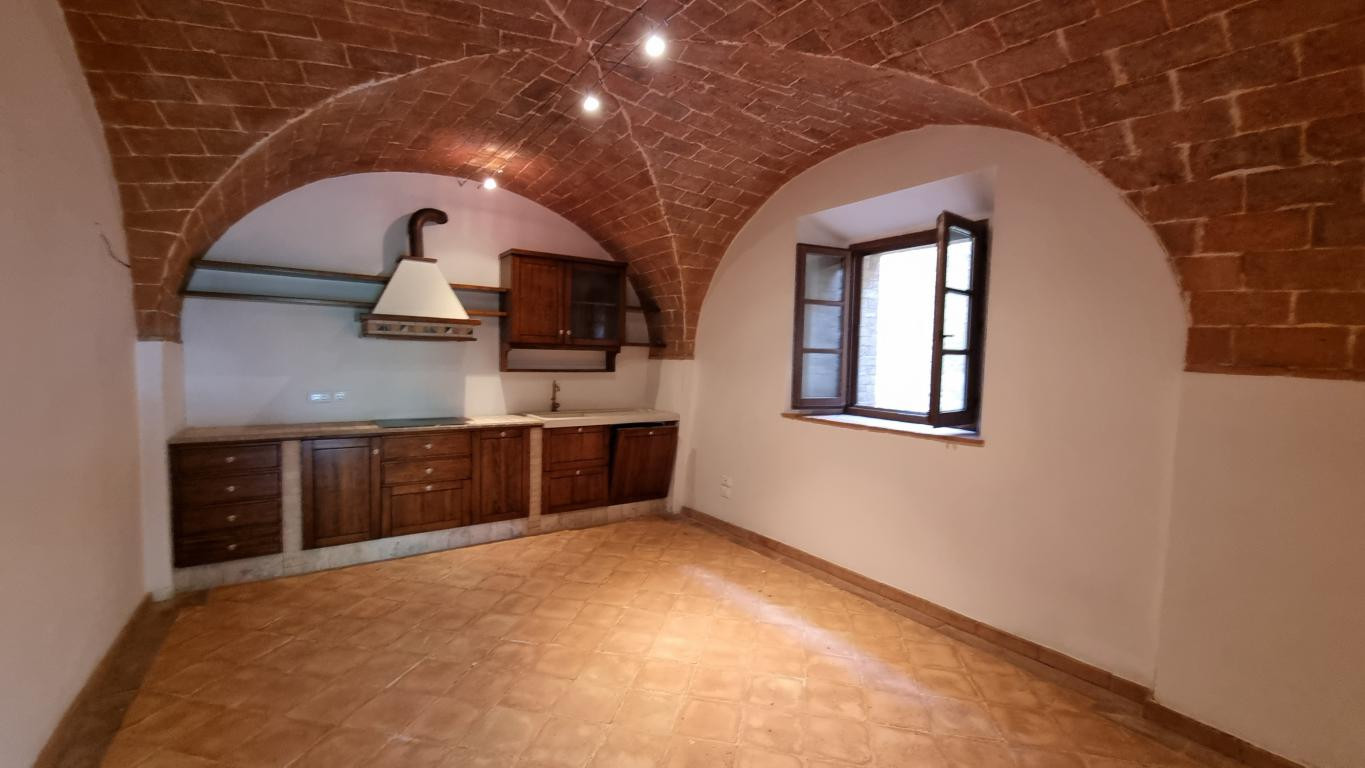 House in Volterra - view 1