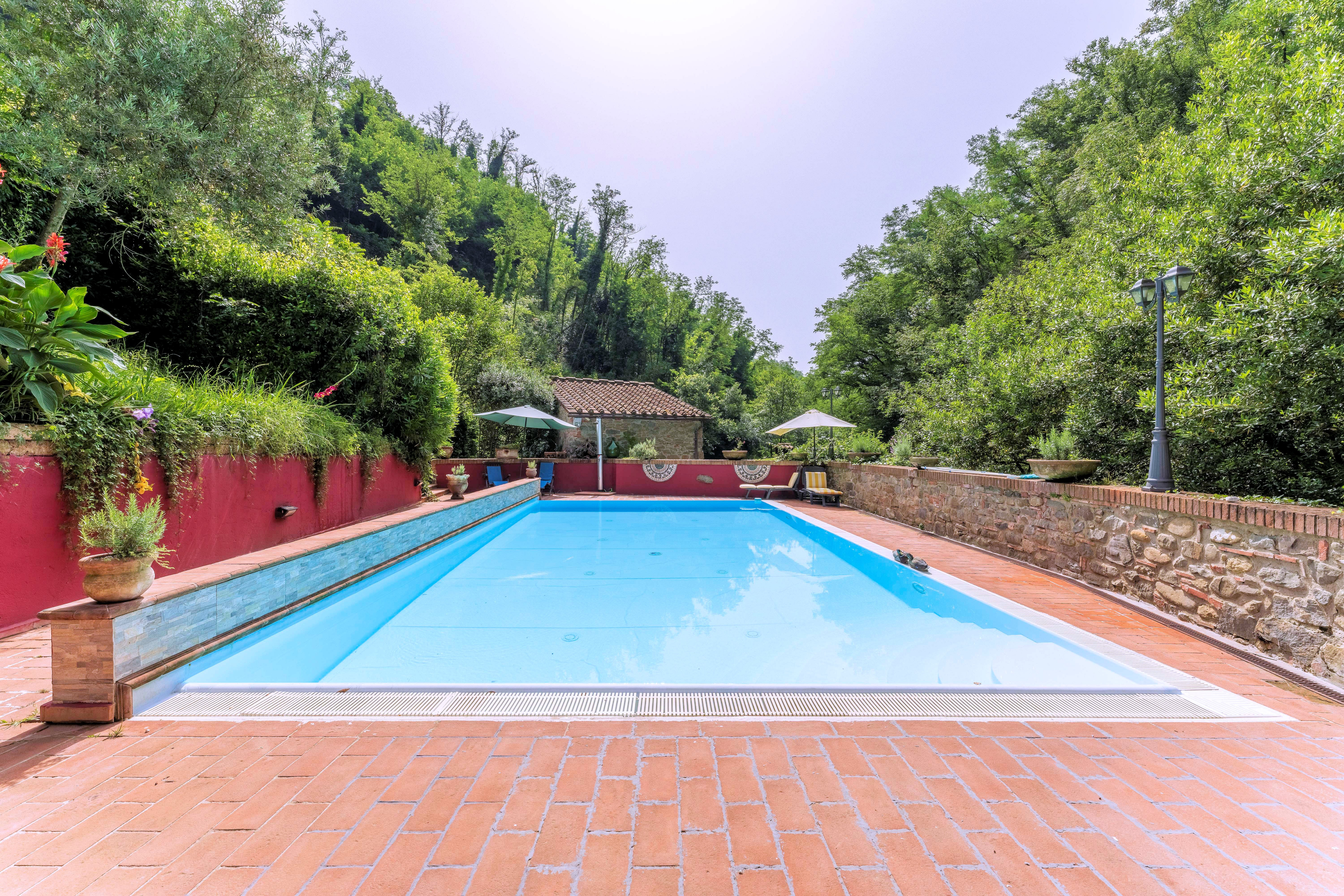 House in Buggiano - view 1
