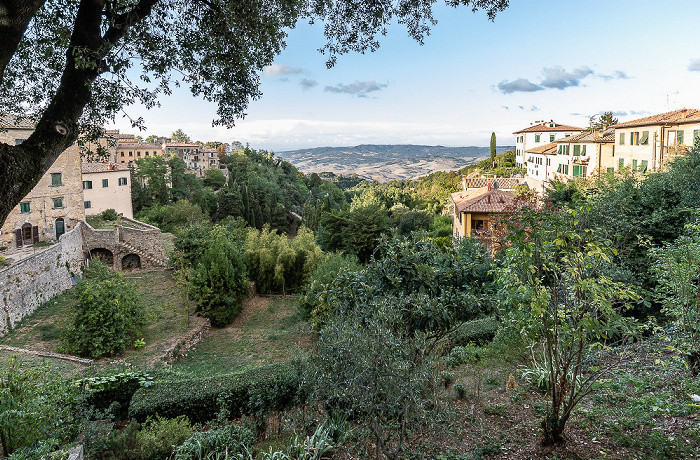 House in Volterra - view 1