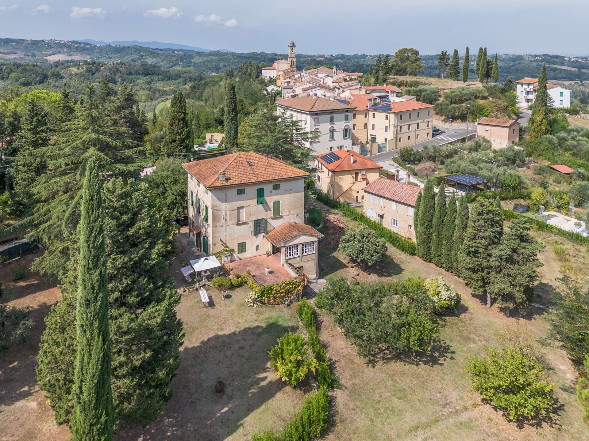 House in Terricciola - view 1