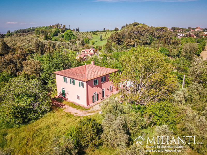 House in Pisa - view 1