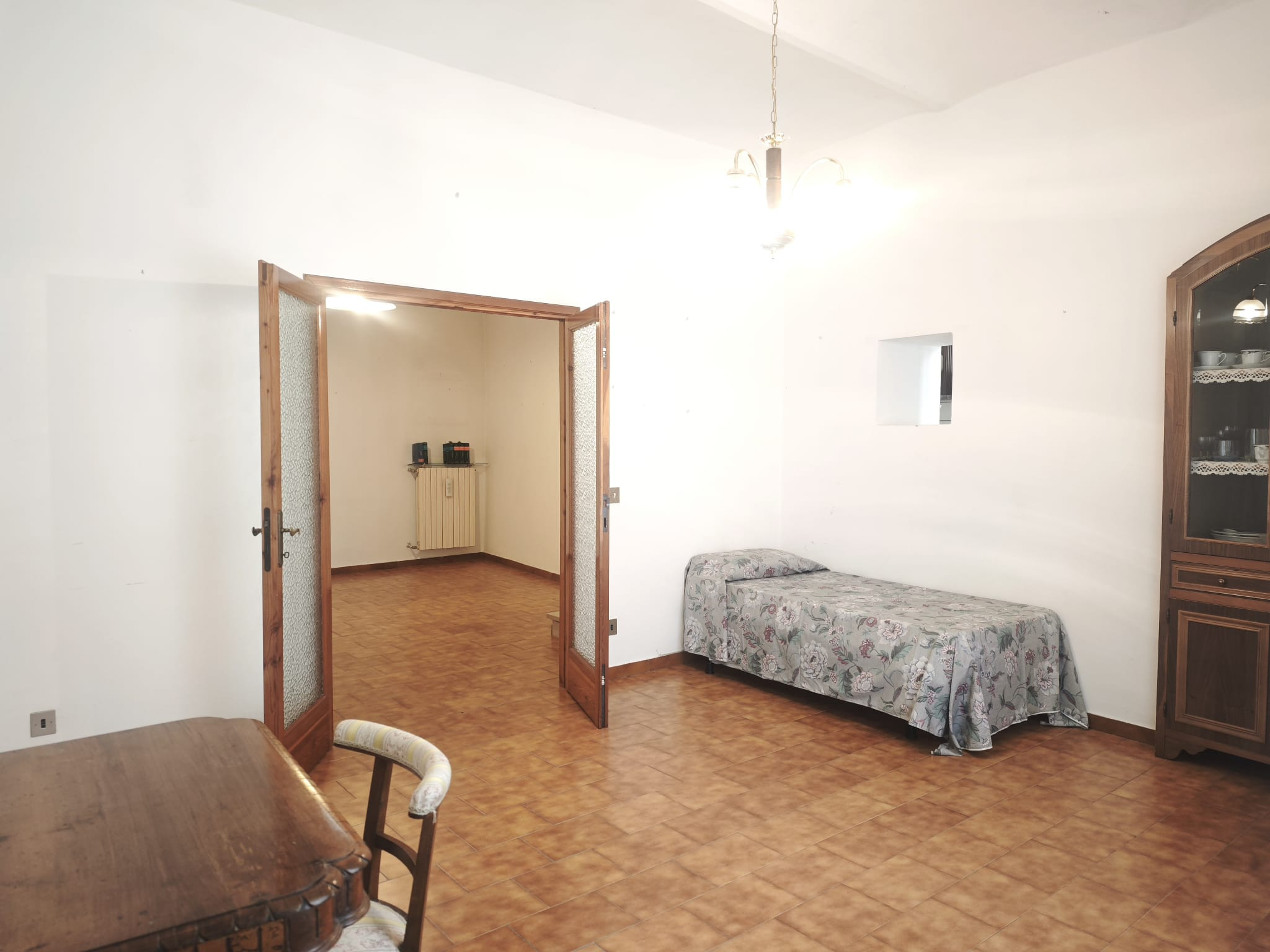 House in Volterra - view 1