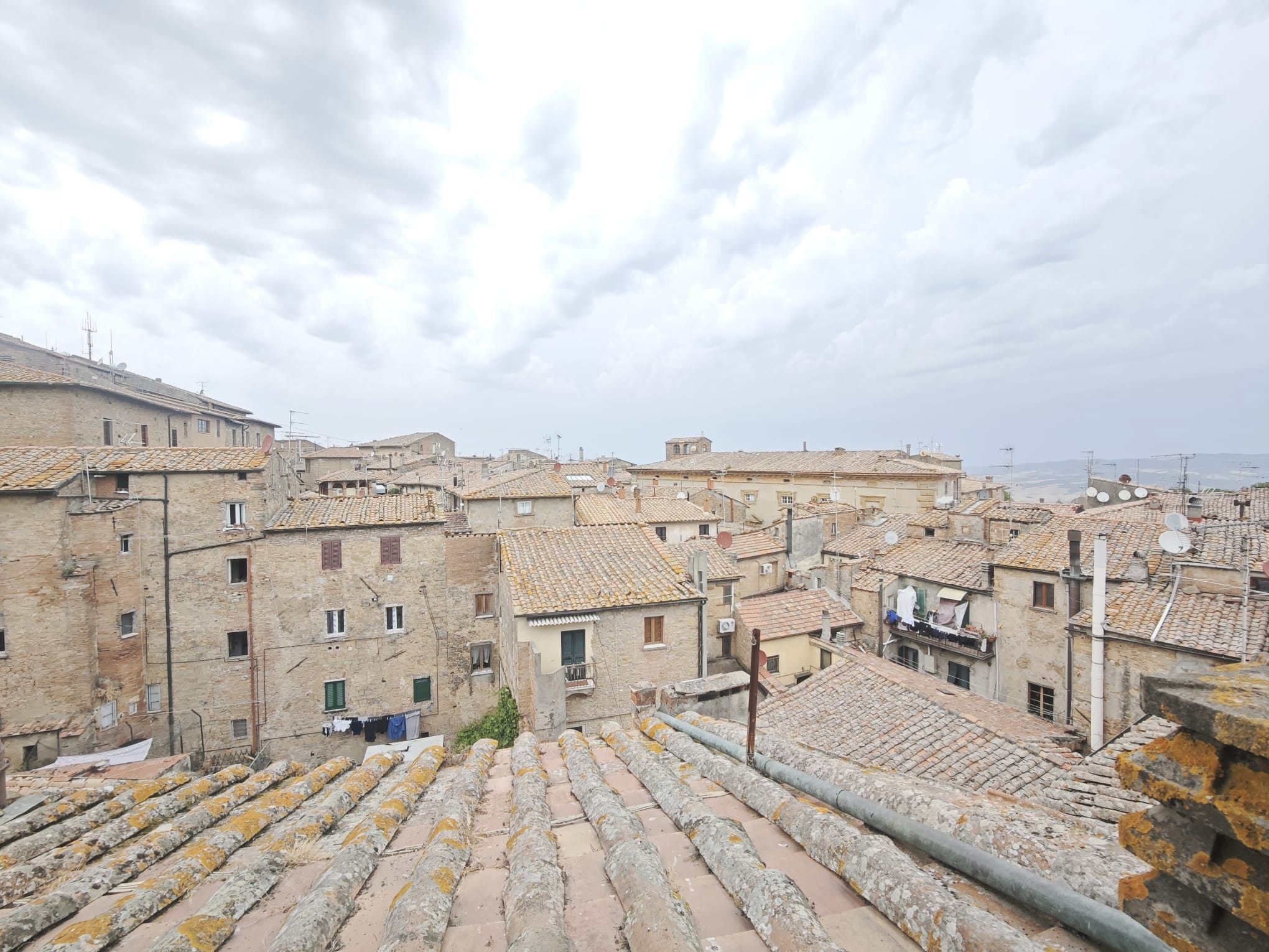 House in Volterra - view 1