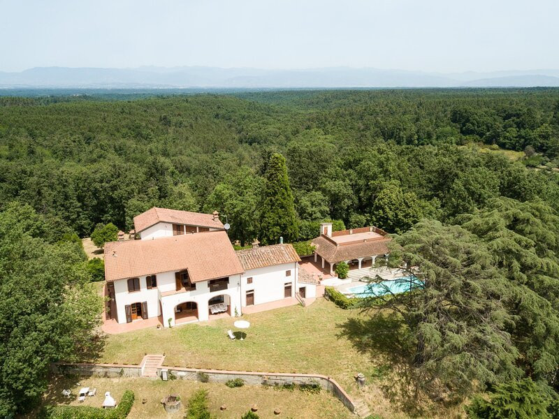 House in Bientina - view 1