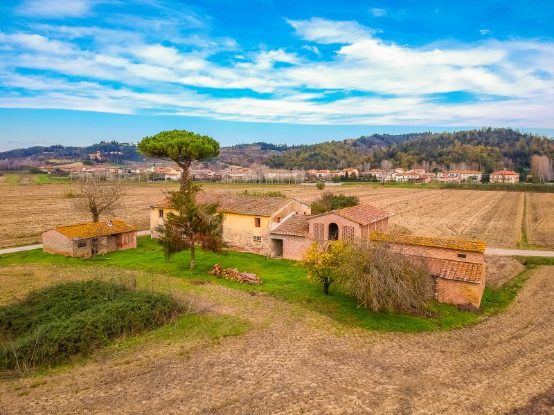 House in Montaione - view 1