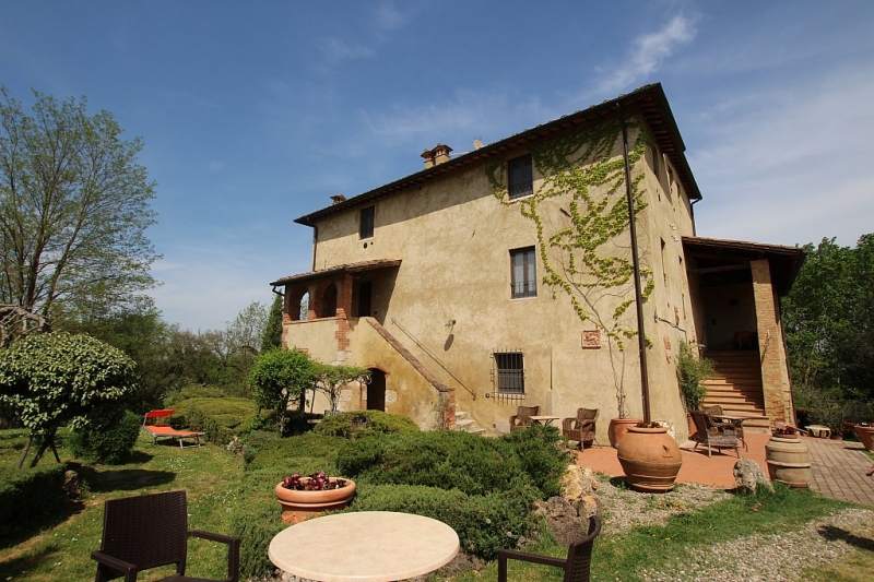 House in Colle di Val d'Elsa - view 1