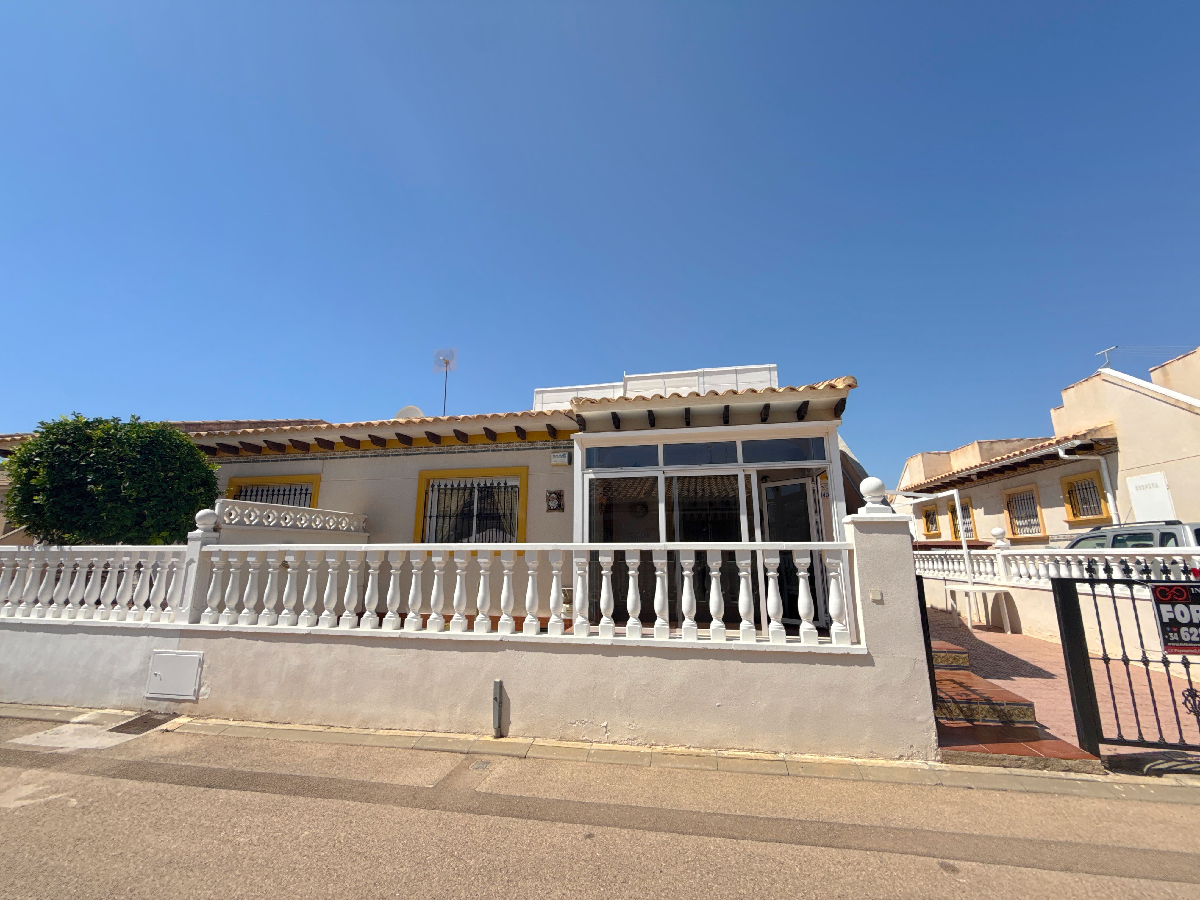 House in Urbanizacion los Balcones - view 1