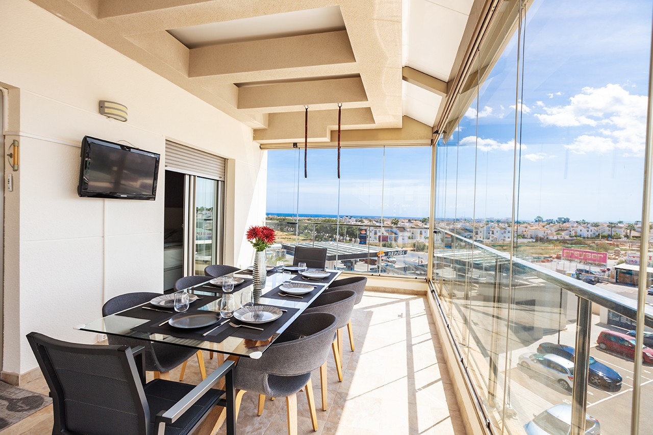Penthouse in Villamartin - view 1