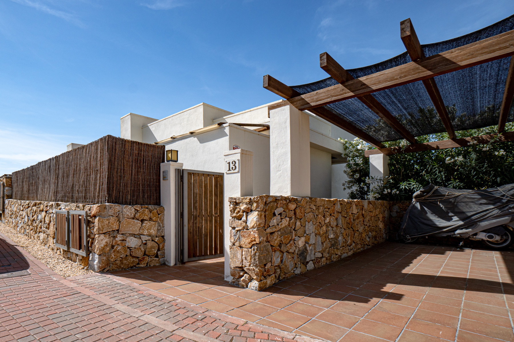 House in Urbanizacion los Balcones - view 1