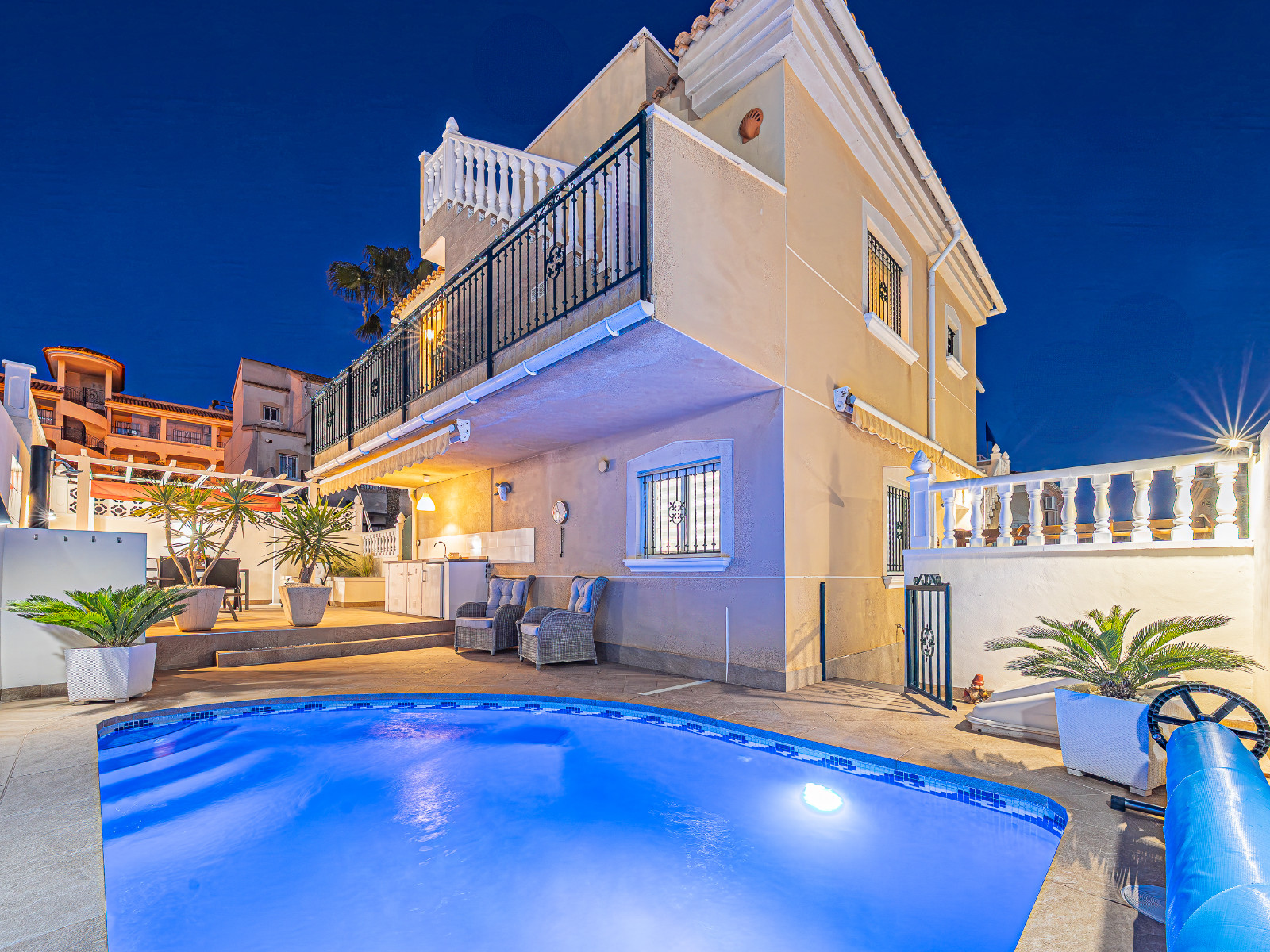 Villa in Urbanizacion los Balcones - view 1