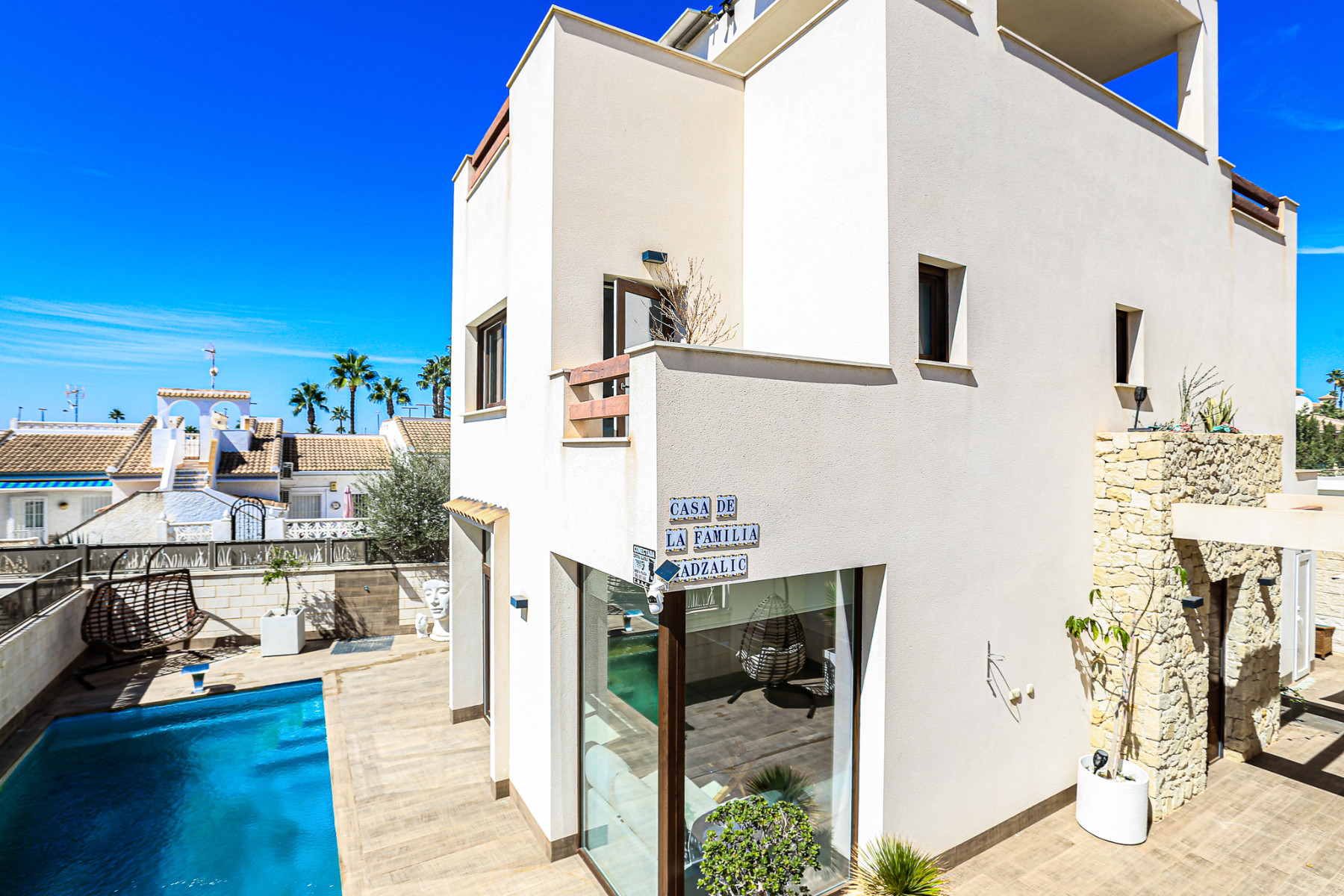 Villa in Dona Pepa - view 1