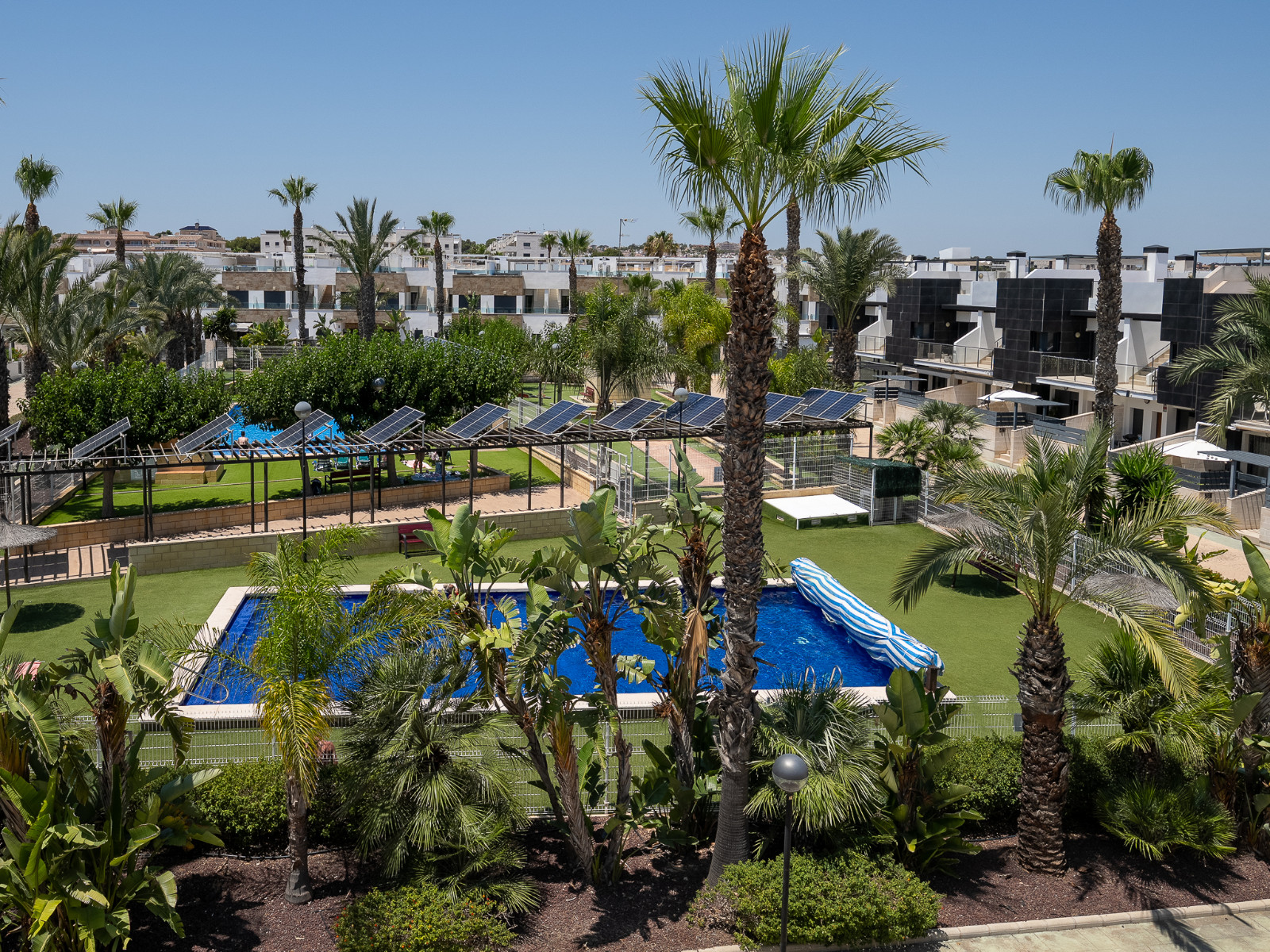House in Villamartin - view 1